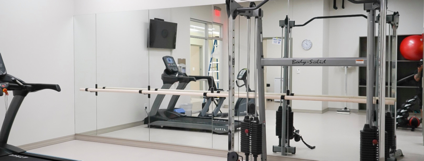 gym wall mirror